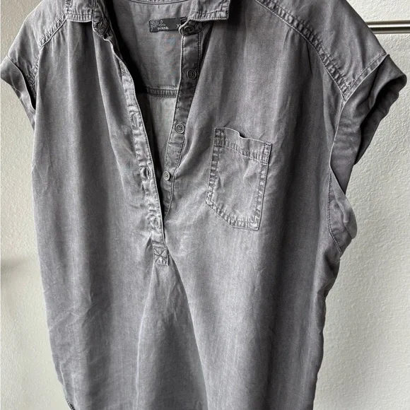 Prana Charcoal Chambray Pullover 1/4 Button Up Shirt Women’s XL - Picture 5 of 8